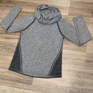 Kuhl Heather Gray and Charcoal Pullover
